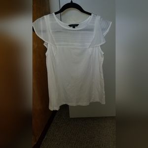 Banana Republic white cotton/sheer blouse with flutter sleeves size medium